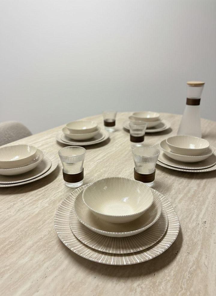 Ipek Sahara Serviesset 24-delig – Porselein – Beige met Lijnenstructuur – Modern &amp; Sfeervol